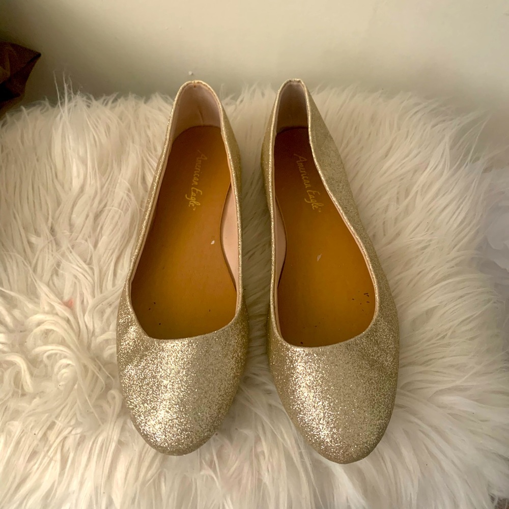 American Eagle casual/elegant flats for every occasion